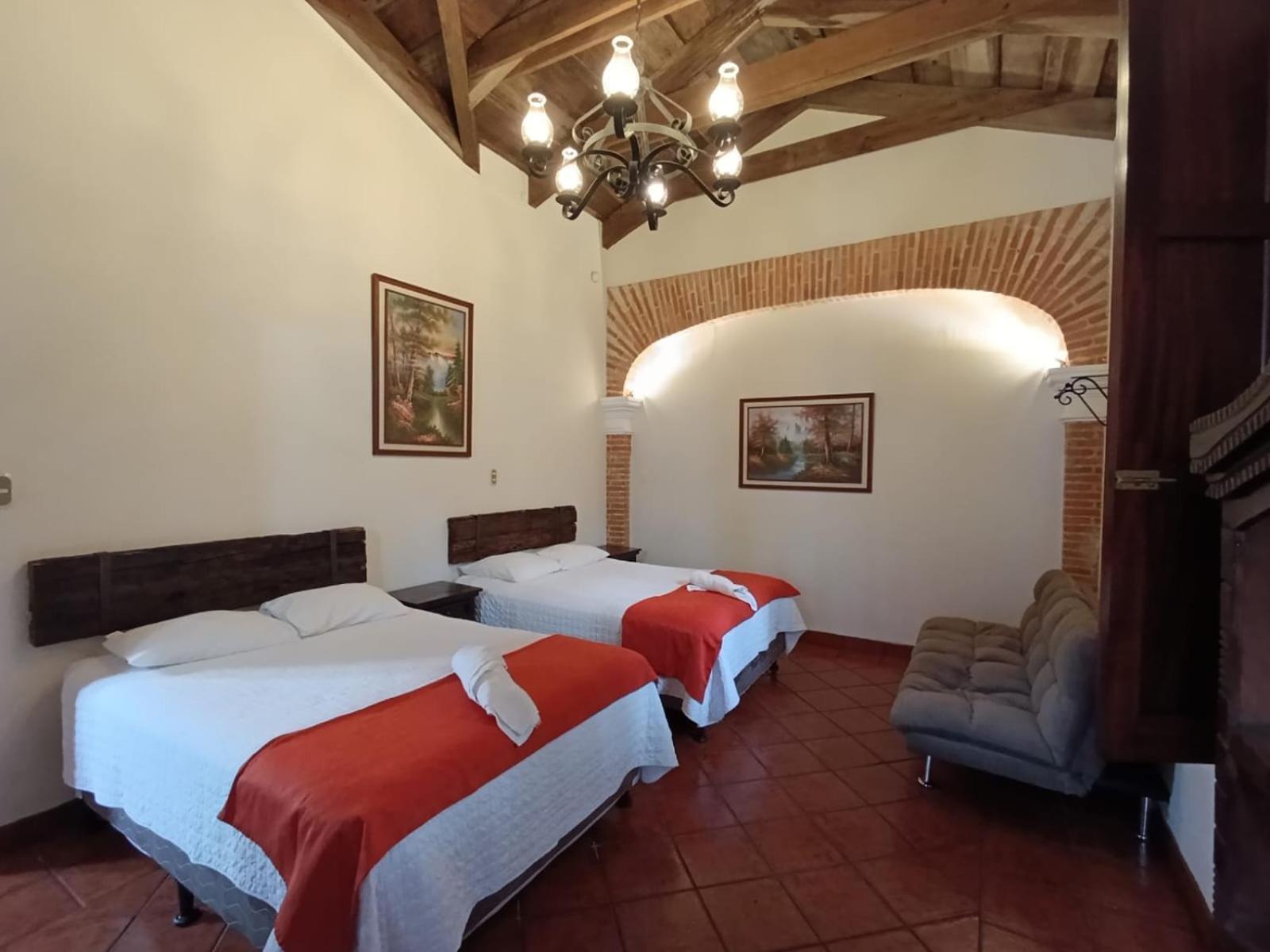 Hotel Donde Lico à Antigua Extérieur photo